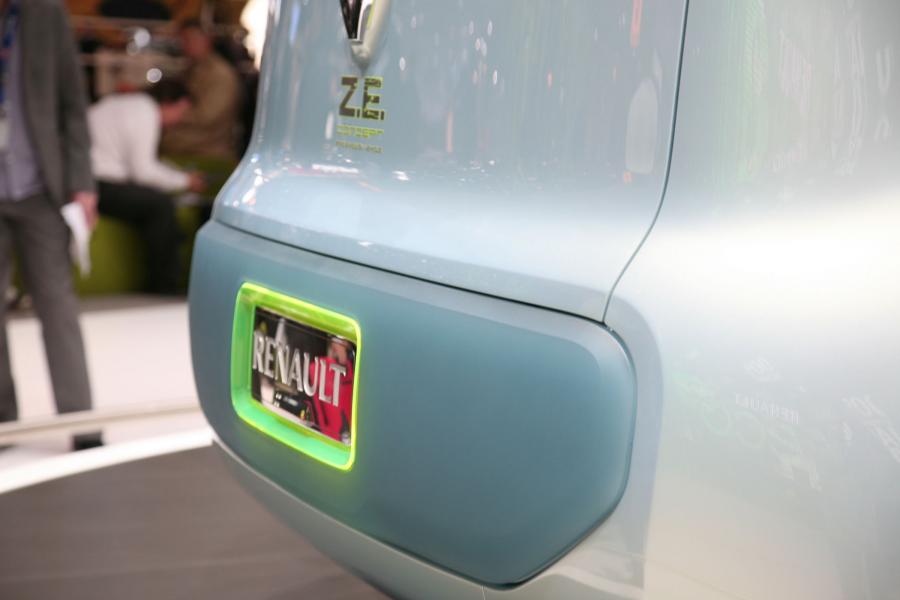  Renault Z.E. Concept 2008 года  (фото 38 из 90)